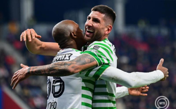 Labdarúgó NB I - Nyíregyházi győzelmével újra élen a Ferencváros