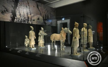 Megnyílt a kínai agyagkatonákat bemutató kiállítás a Szépművészeti Múzeumban